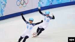 Виктор Ан (квегlиса) ва гlарац босарав Владимир Григорьев (Россия), Сочи, 15Фев2014