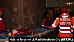 Львов облысындағы көмір шахтасында болған апатта жер астында қалғандарды құтқару жұмыстары. Украина, 2 наурыз 2017 жыл.