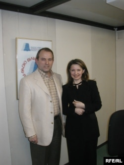 Віктор Медведчук і Юлія Тимошенко після дебатів на Радіо Свобода