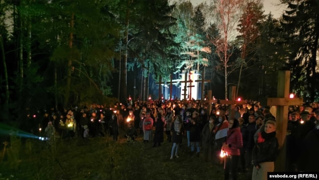 «Ноч расстраляных паэтаў» у Курапатах у 2020 годзе