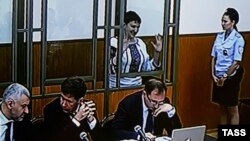 Суд у справі Надії Савченко (кадр із відеотрансляції засідання), Донецьк, Ростовська область Росії, 22 вересня 2015 року