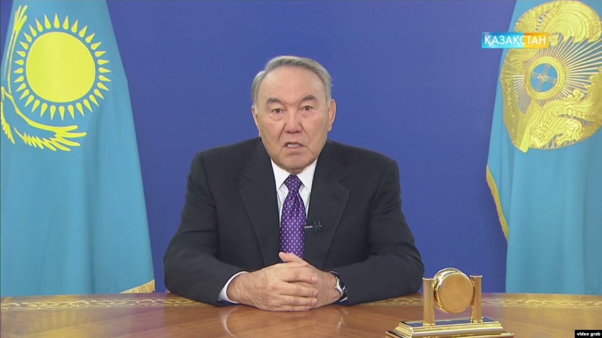 Назарбаев решил помирить Россию и Украину рекомендуем Назарбаев решил помирить Россию и Украину советуем