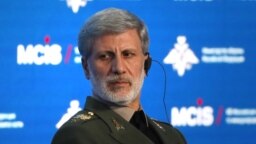 امیر حاتمی، وزیر دفاع