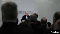 Presidenti Donald Trump gjatë vizitës në selinë e CIA-s