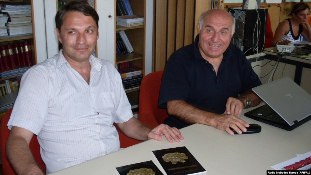Промоција на книгата „Одбрана на Македонизмот“ од битолскиот историчар Александар Литовски.