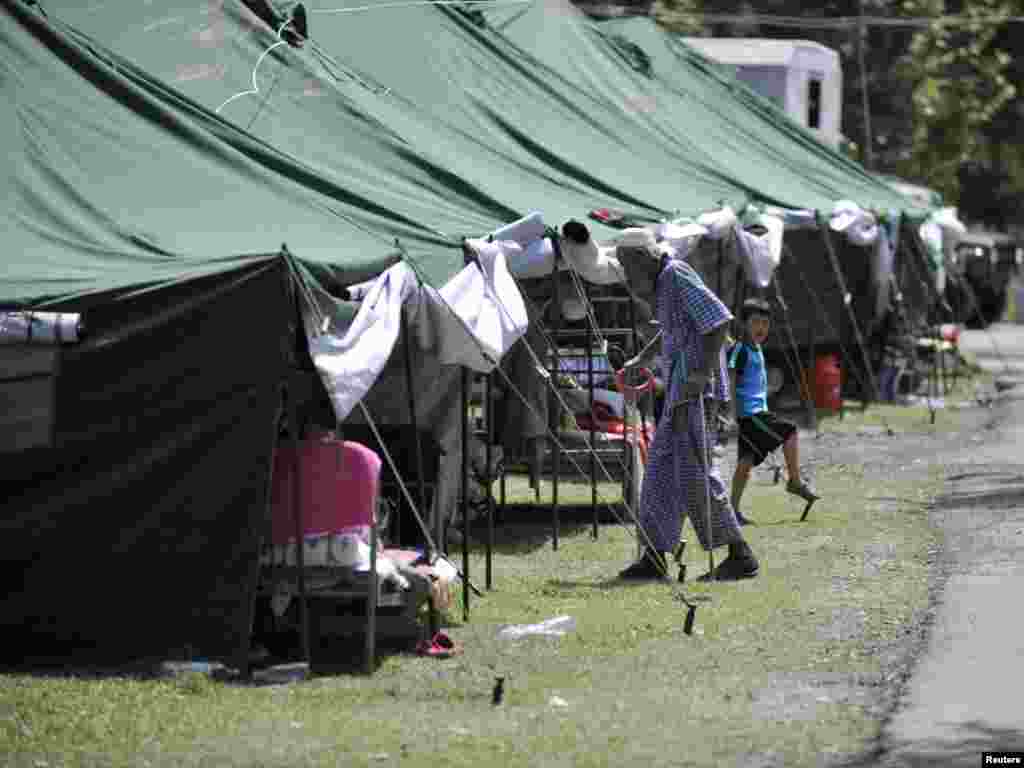 Izbjeglički kamp u Jalal-Kuduku, 14.06.2010. 