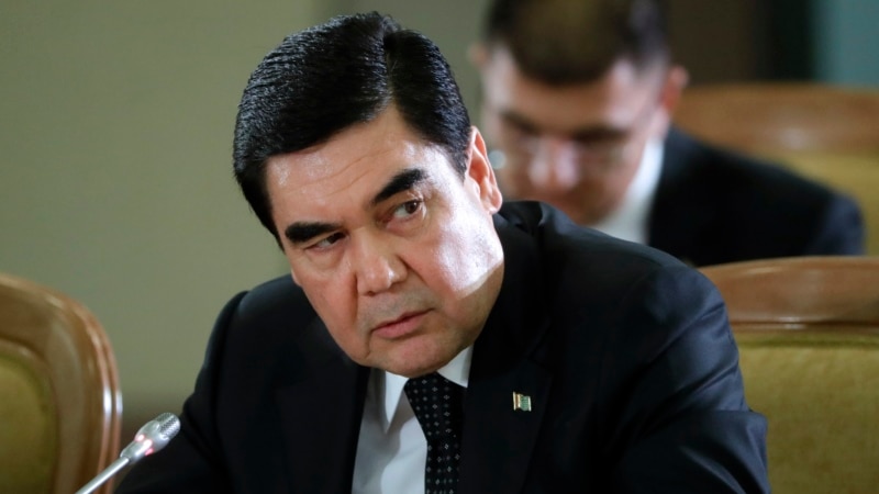 Berdimuhamedow ösüşleriň’ bolandygyny diňlese-de, döwlet resmileriniň ençemesine käýinç paýlady