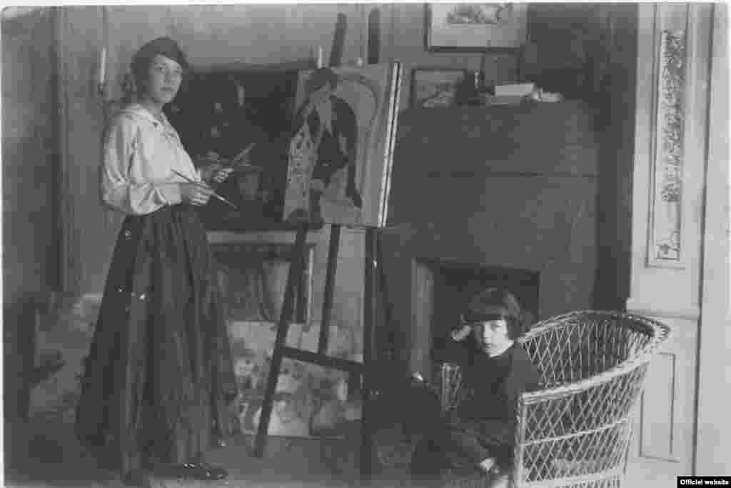 Sigrid Hjertén cu fiul ei Ivan 1916.