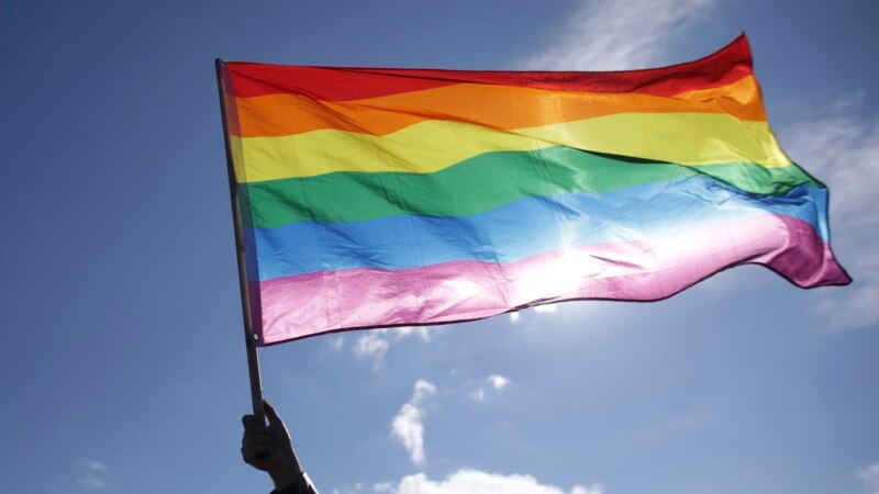 Россия: Роскомнадзор обозначил критерии для определения «ЛГБТ-пропаганды»