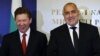 Premierul bulgar Boiko Borisov și directorul executiv al Gazpromului, Aleksei Miller, la ceremonia de semnare a acordului la 15 noiembrie