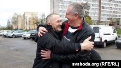 Саляніка сустракае сябра па партыі АГП Ежы Грыгенча