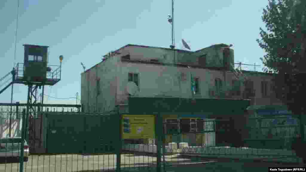 Тюрьма, в которой содержится оппозиционный политик Владимир Козлов. Поселок Заречный Алматинской области, 10 августа 2014 года.
