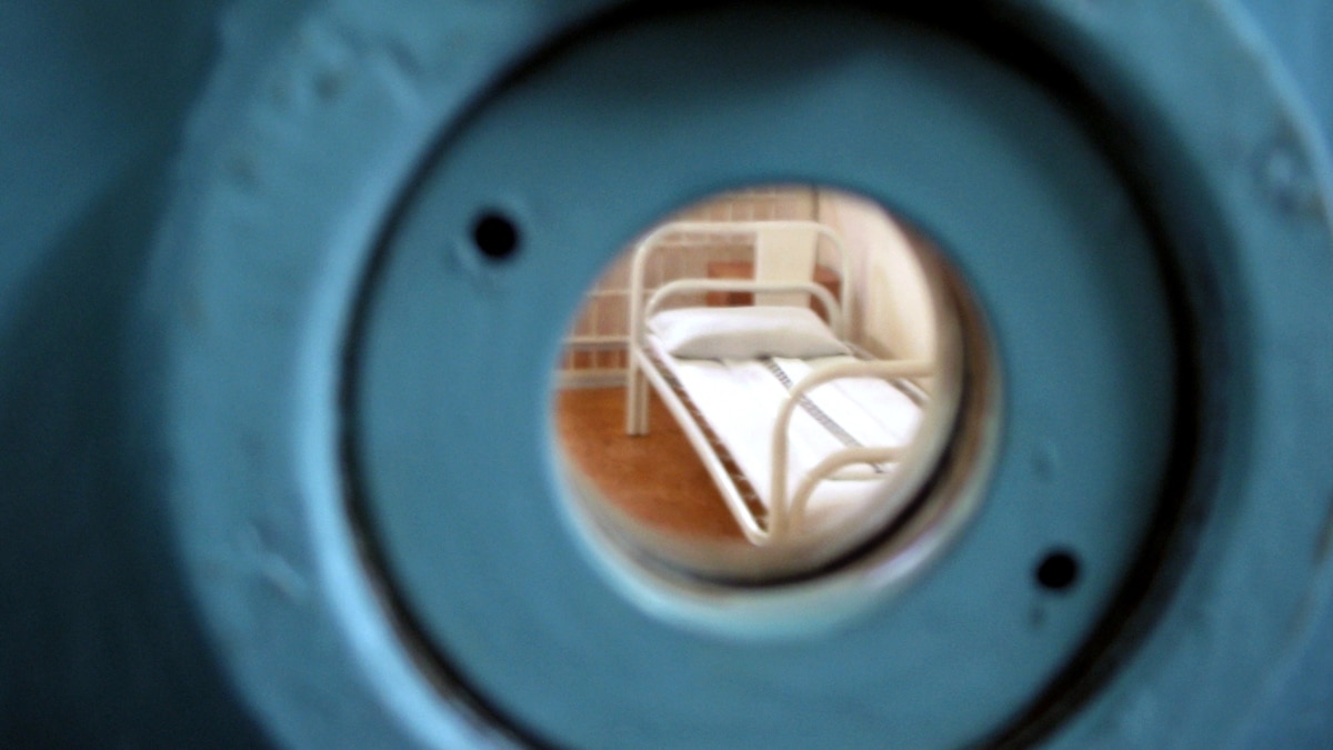 Камера-люкс в абхазской тюрьме. Видеоэкскурсия