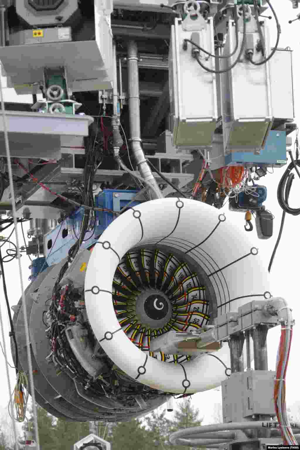 An SaM146 engine being tested in 2009. The head of United Aircraft Corporation at the time told reporters, &quot;It turned out [the engines] were not ready. I think the problems were indeed technical -- a new engine is being developed.&quot;