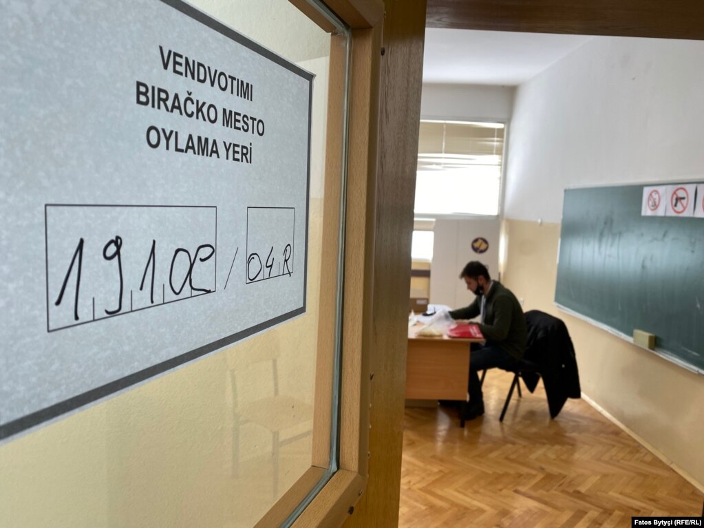 Qendrat e votimit janë hapur në ora 07:00 dhe do të mbyllen në ora 19:00.
