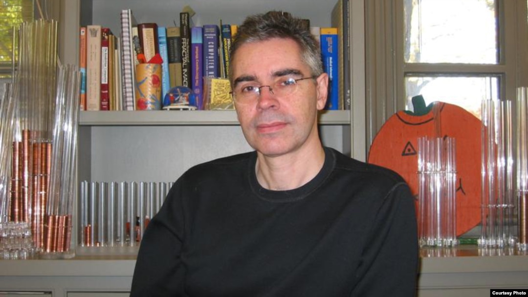 Simon Morrison
