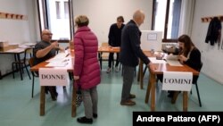 Виборча дільниця під час референдуму щодо автономії у Венеції, 22 жовтня 2017 року
