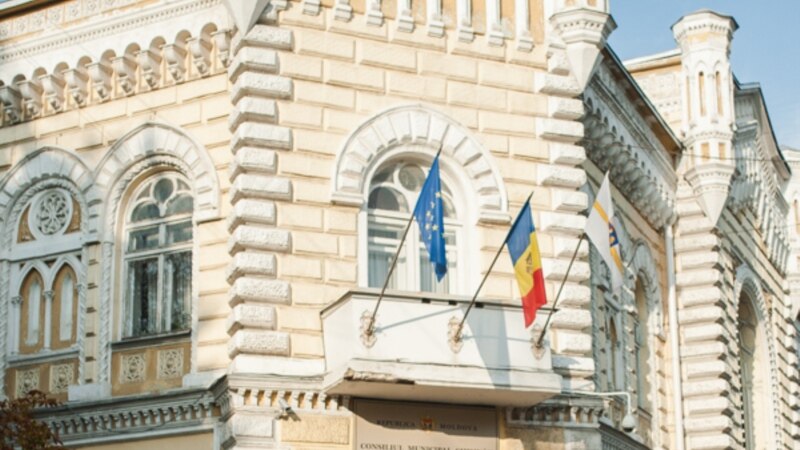 Ruslan Codreanu, exclus din cursa pentru postul de primar al Chișinăului, cere demisia CEC