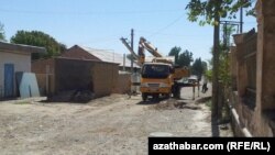 Şu ýyl ilatly ýerlerde elektrik energiýasy yzly-yzyna öçürilýär. 