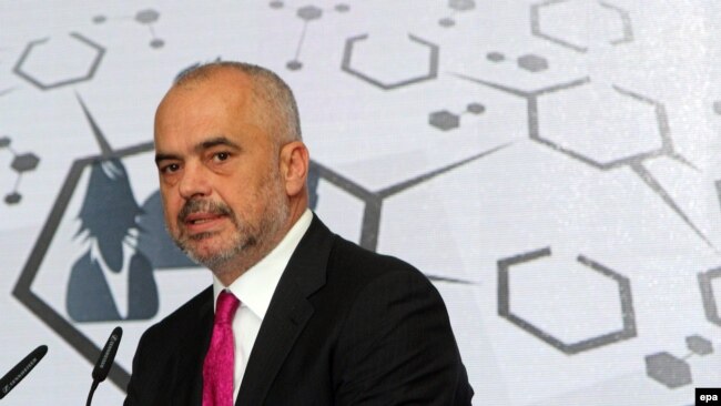 Bespotrebne izjave: Edi Rama