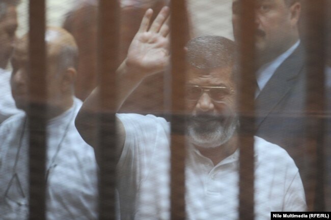 دادگاه محمد مرسی در اوائل پاییز ۲۰۱۴