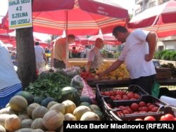 Tržnica u Branimirovoj, Zagreb