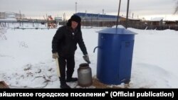 Водоразборная колонка в городе Тайшет 