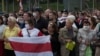 Беларус: Гроднодо милиция демонстранттарды кууп таратты