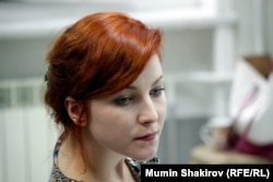 Актриса Анастасия Слонина обвиняет Петра Павленского и Оксану Шалыгину в насильственных действиях сексуального характера