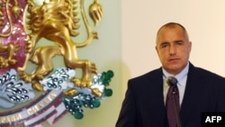 Când a devenit premier, în 2009, Boiko Borisov era descris de jurnaliștii europeni drept „superman” al Bulgariei. Fotografie din 16 iulie 2009, când după un mandat de patru ani ca primar al Sofiei, devenea premier.