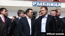 Evgheni Șevciuk și fostul premier moldovean Vlad Filat, la o întâlnire în aprilie 2012 la Râbnița, orașul natal al fostului lider transnistrean