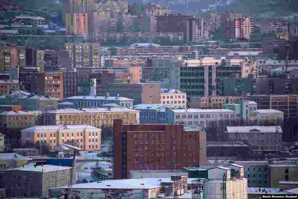 Across the border, around Russia&rsquo;s port town of Murmansk (pictured), Russia&rsquo;s forces have also reportedly carried out maneuvers in recent weeks. &nbsp;