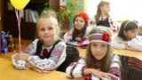 С мотивацией, но без диплома. Кто едет учить детей в сельские школы в Украине