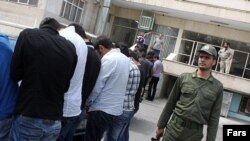 ارشیف، عکس تزئیني بڼه لري