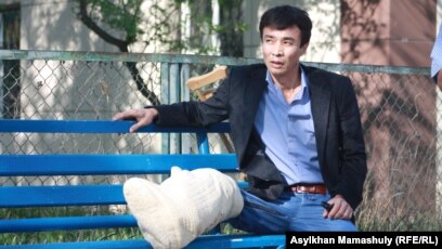 Өз ұлдары бар аналардың порносы