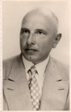 Степан Бандера, фото 1958 року