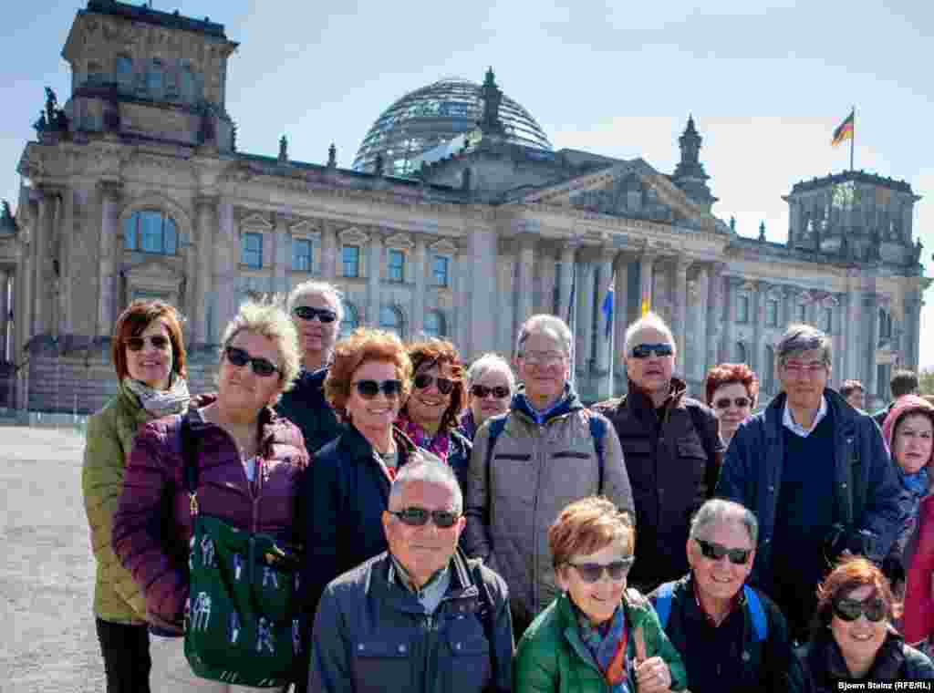 DO NOT USE - sliders Berlin project ONLY, restrictions - Germany. Reichstag, Berlin. 21 April 2015