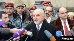 Armenia - Presidential candidate Paruyr Hayrikian speaks to journalists after asking the Constitutional Court to postpone the February 18 presidential election by two weeks, Yerevan, 10Feb2013.