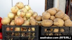 Turkmenistan. In Gagarin street bereketli bazaar fruits and vegetables. potato, onion