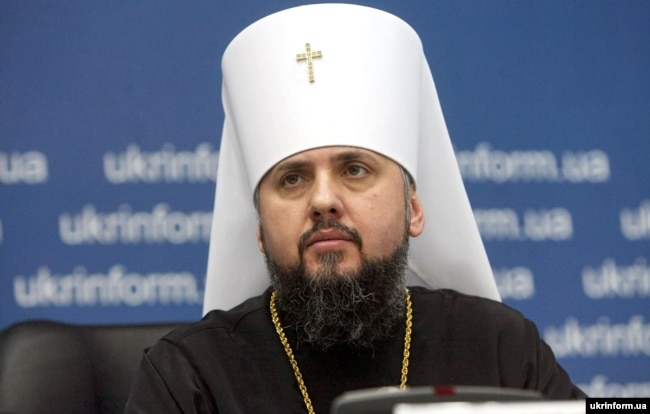 Патріарший намісник, митрополит Переяславський і Білоцерківський УПЦ КП Епіфаній під час прес-конференції на тему: «Українська церква на шляху утвердження автокефалії», Київ, 26 жовтня 2018 року. Митрополит Епіфаній є ректором і професором Київської православної богословської академії