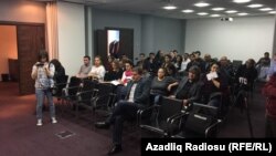 Hüquqşünasların mətbuat konfransı.