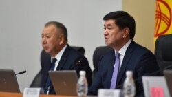 Мухаммедкалый Абылгазиев и Кубатбек Боронов. Архивное фото.