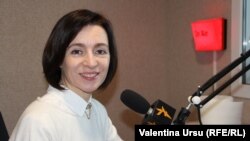 Maia Sandu în studioul Europei Libere la Chișinău
