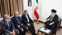 Supreme Leader Ayatollah Ali Khamenei meeting with Palestinian Islamic Jihad leader Ziad al-Nakhaleh, in Tehran, December 31, 2018