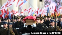 Церемонія поховання Кастуся Калиновського і повстанців проти російського самодержавства 1863–64 років у Вільнюсі, 22 листопада 2019 року
