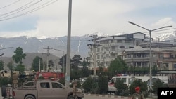 În apropierea Academiei Militare „ Marshal Fahim” din Kabul, unde a avut loc atentatul, 30 mai 2019.