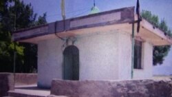 توسعه بنای امامزاده در حریم تخت جمشید