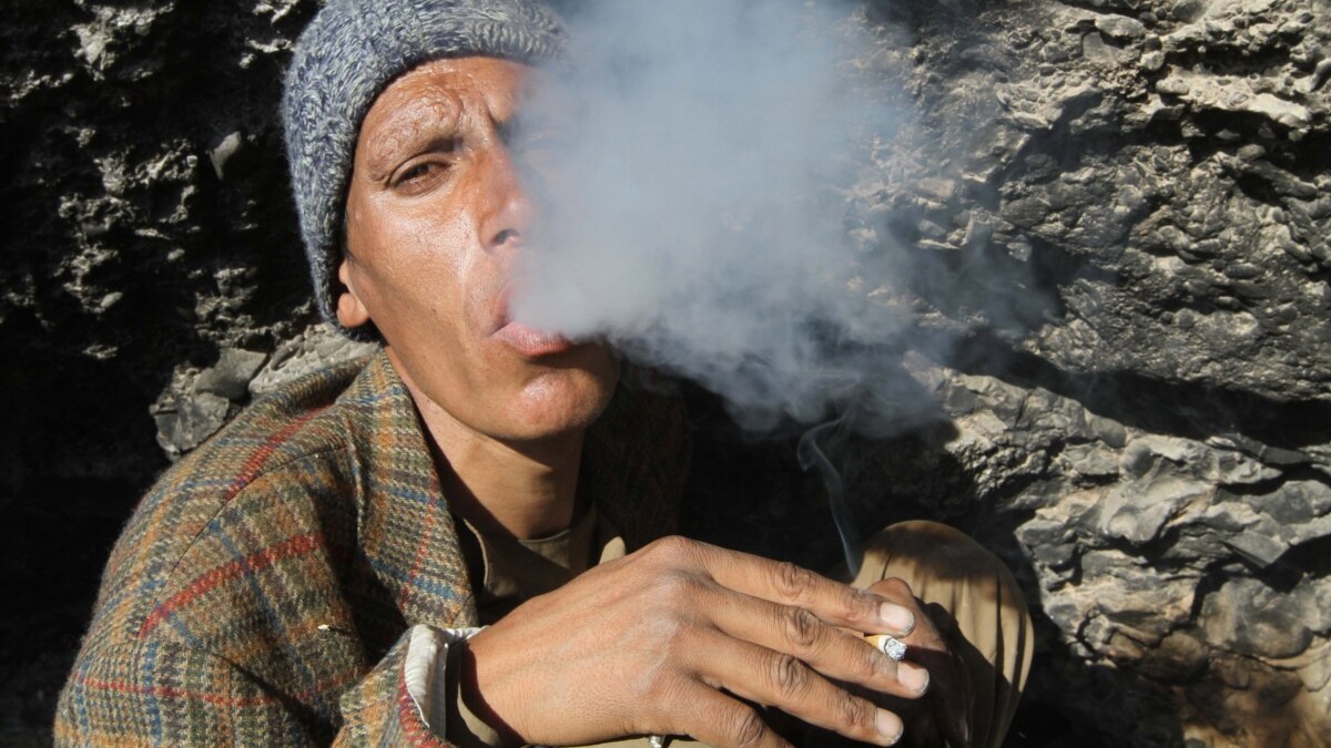 Azerbaijan A River Of Illegal Drugs Runs Through It