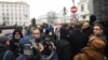 Польские журналисты перед зданием Сейма 