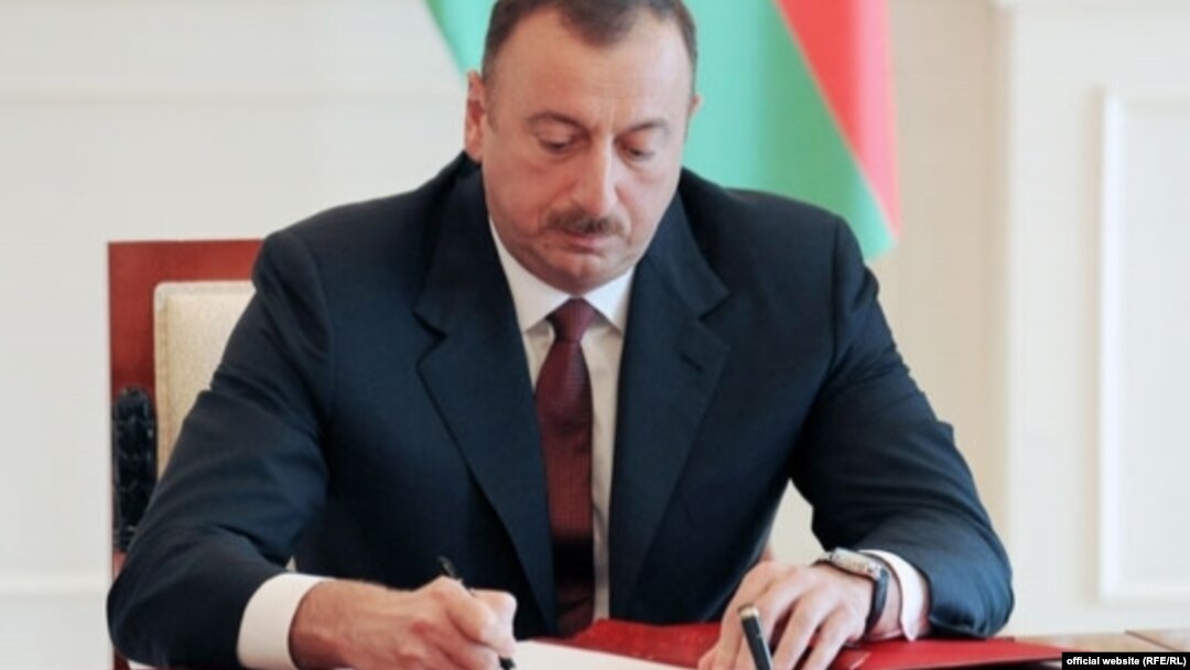 İ.Əliyev